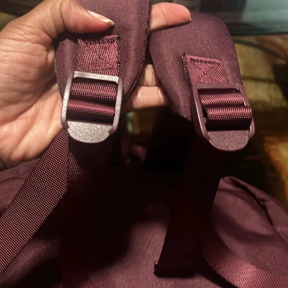 VGUC Pink Victoria’s Secret Multi-pocket Full Sized Backpack - Burgundy